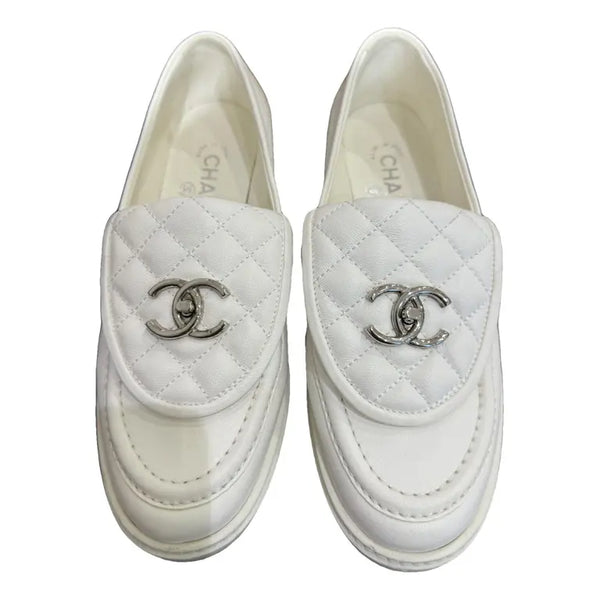 Chanel  Women's Loafers |  22P White Quilted Flap Turnlock